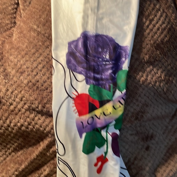 Joggers - Picture 2 of 3